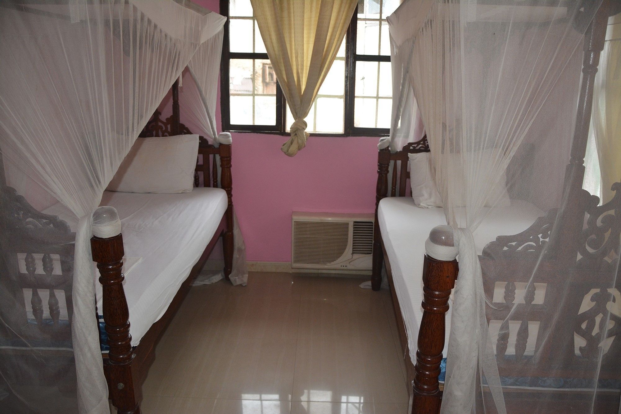 Jambo Guest House Zanzibar Exterior photo